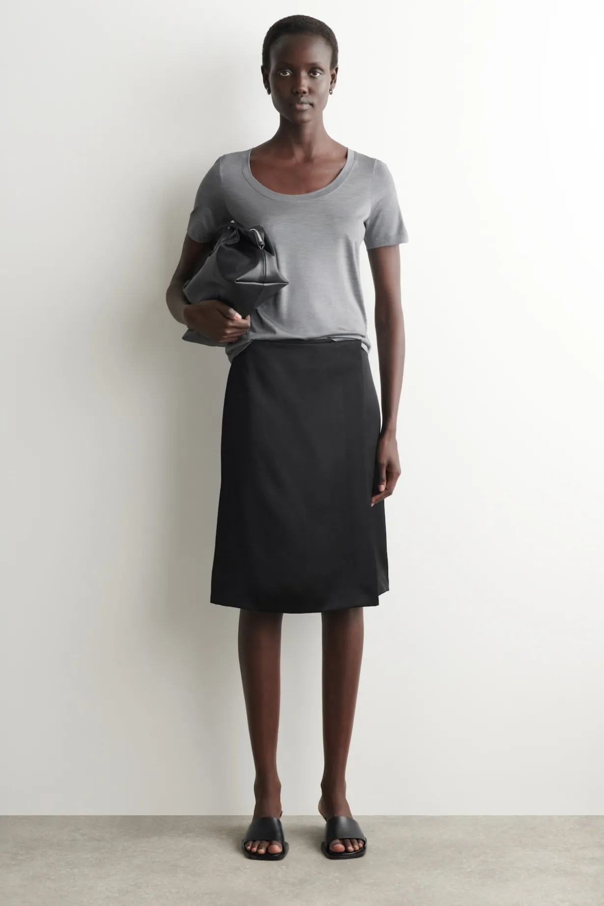 SLIM SILK T-SHIRT