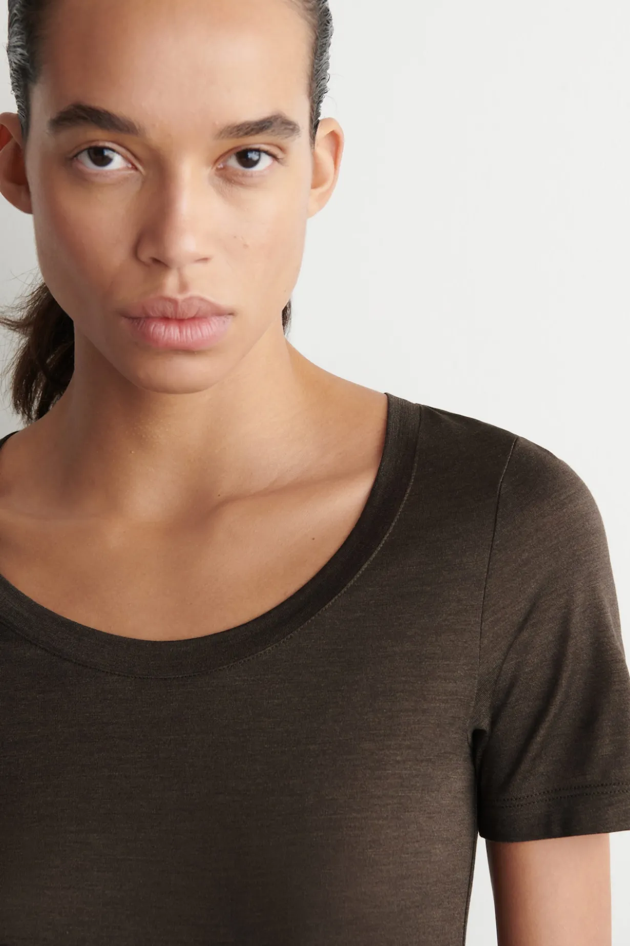 SLIM SILK T-SHIRT