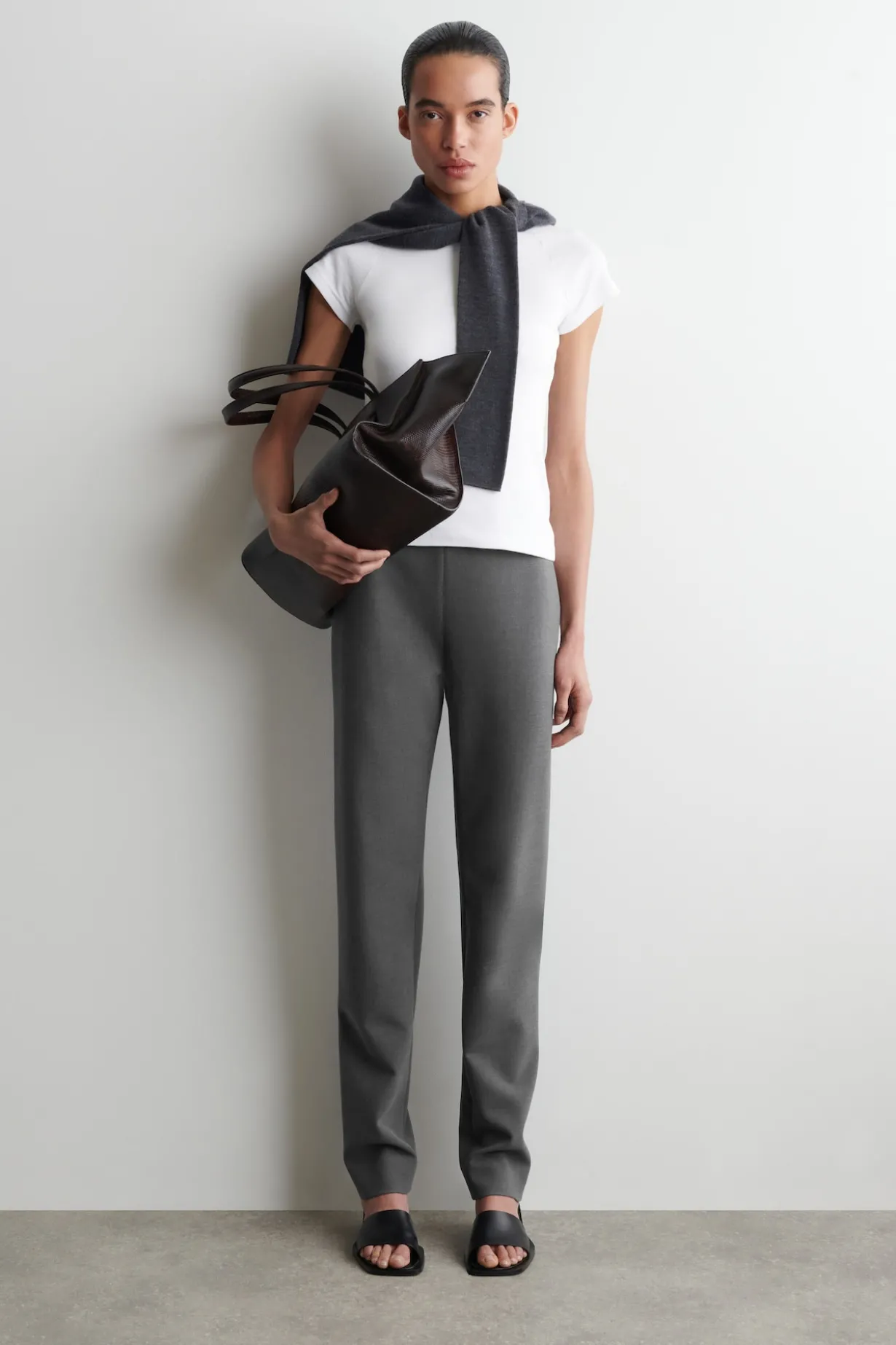 SLIM STRAIGHT-LEG PANTS