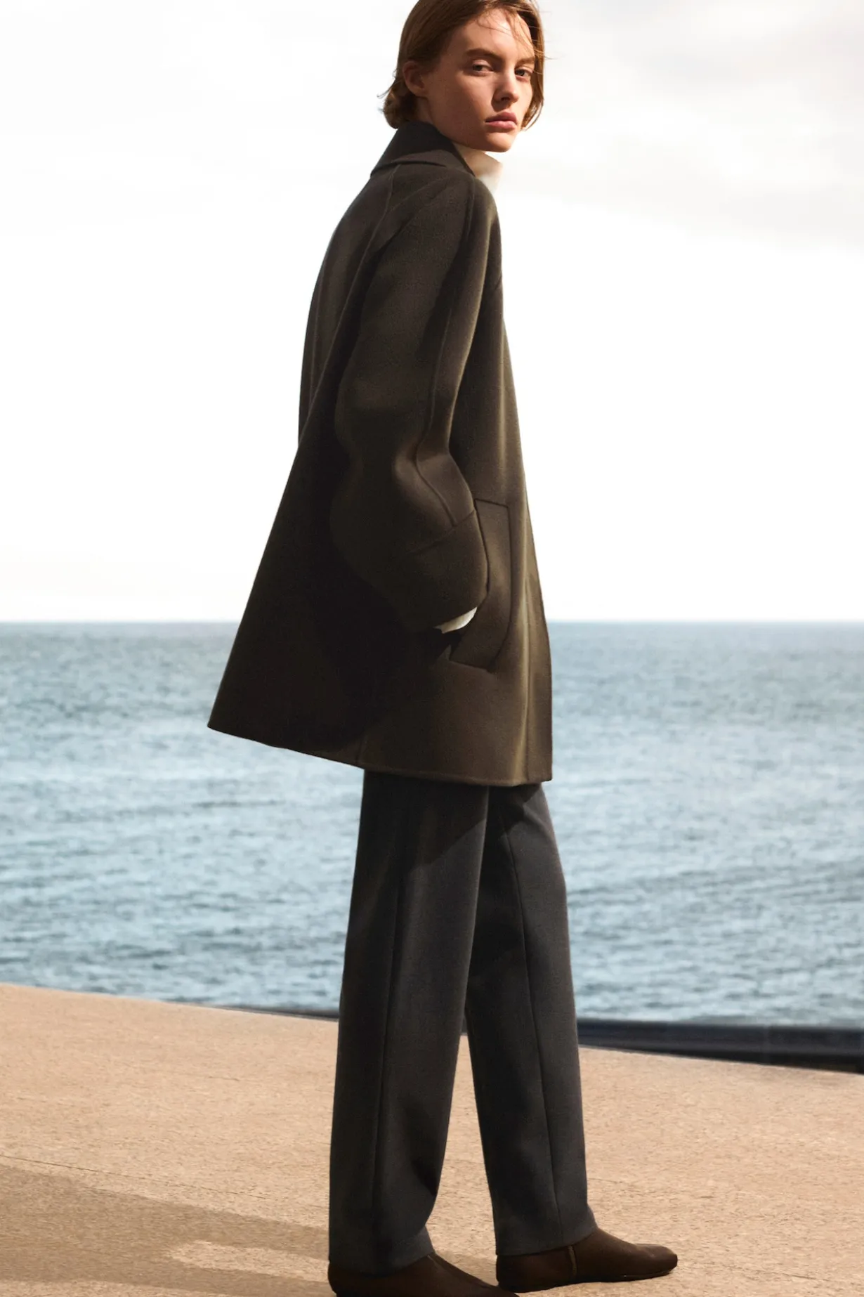 SLIM STRAIGHT-LEG PANTS
