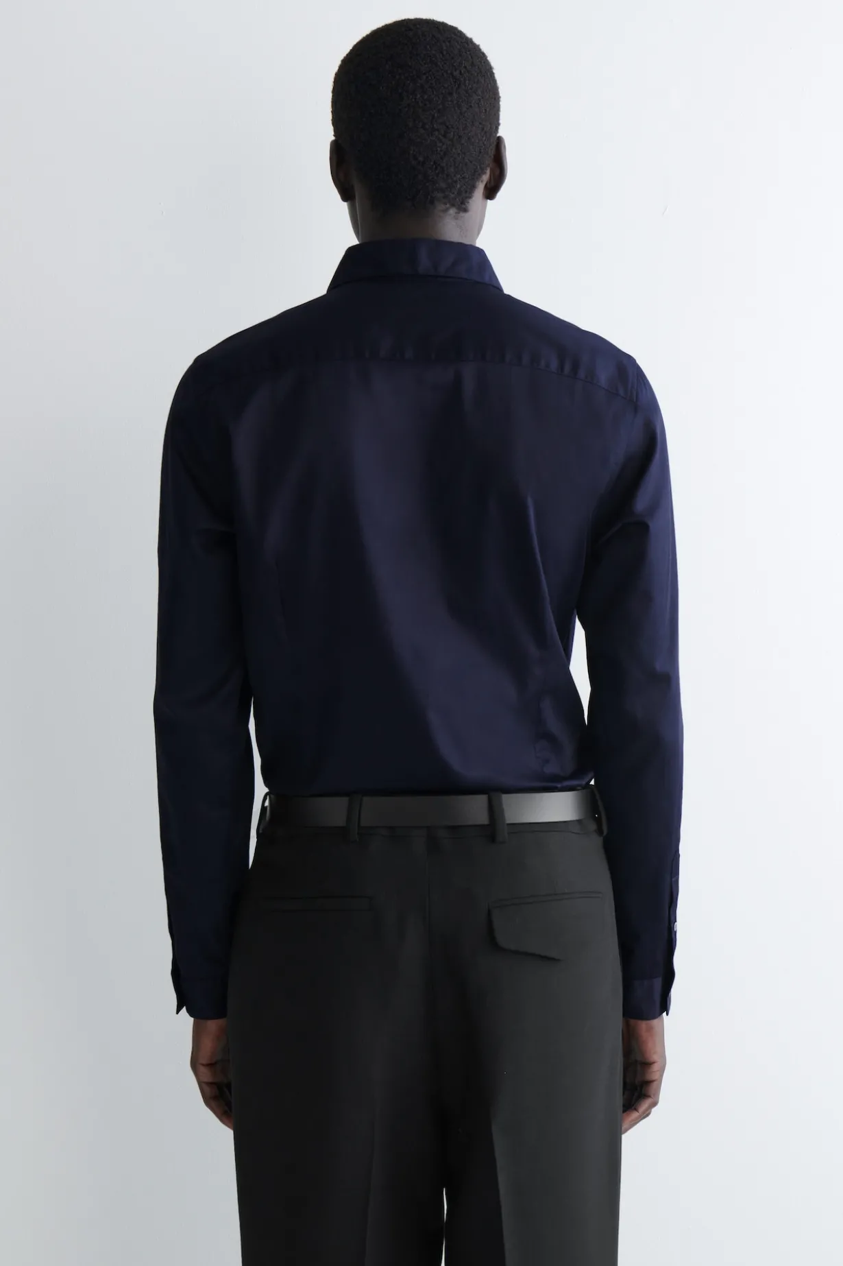 SLIM TAILORED POPLIN SHIRT