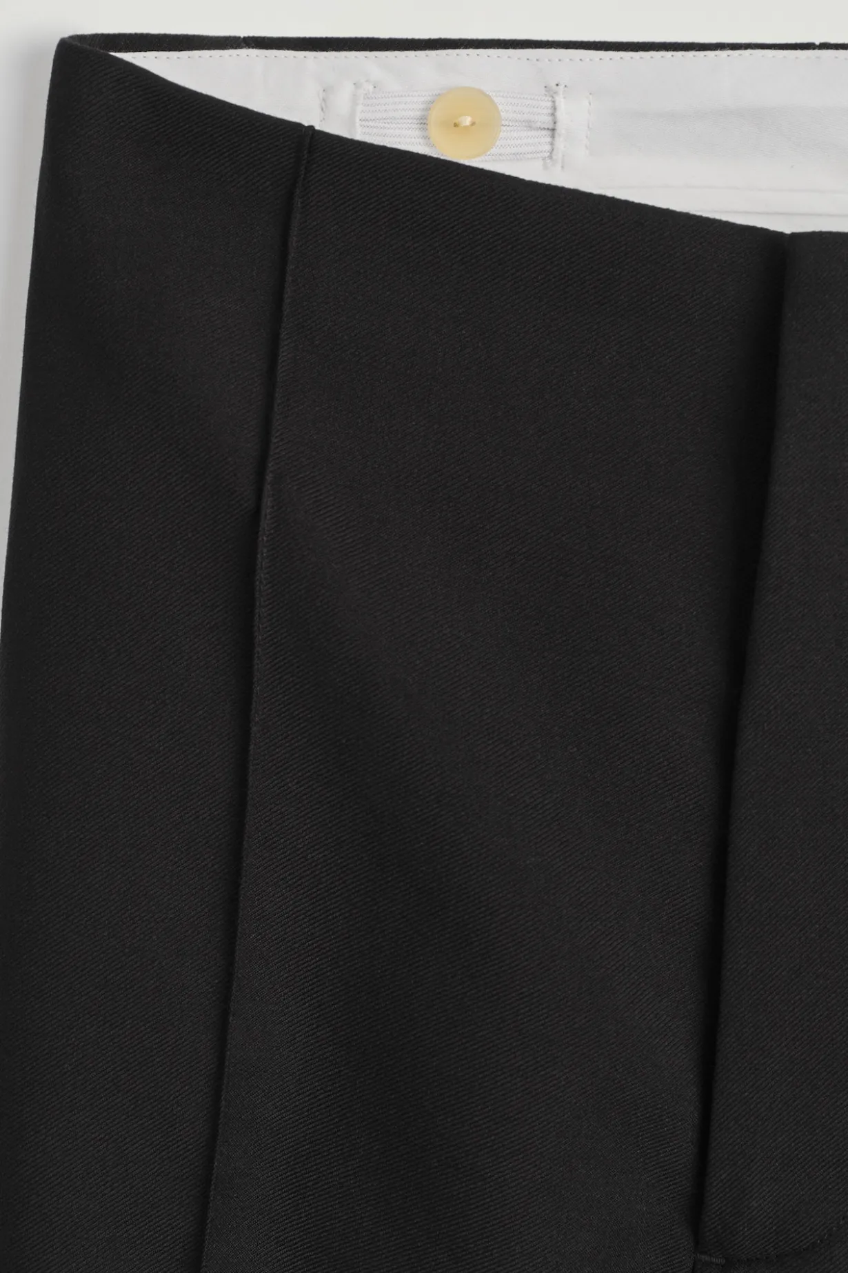 SLIM WOOL TAPERED PANTS