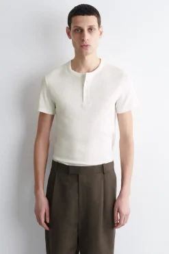 SLIM-FIT RIBBED HENLEY T-SHIRT