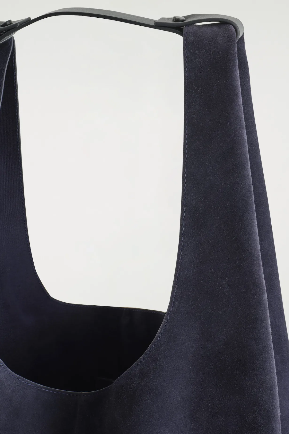 SLOUCHY TOTE - SUEDE