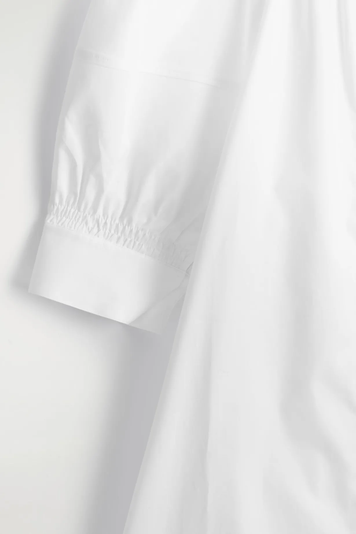 SMOCKED PUFF-SLEEVE SHIRT DRESS