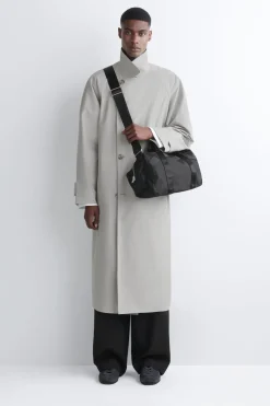 SPORTS DUFFLE BAG - NYLON