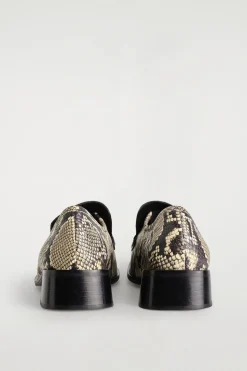 SQUARE-TOE LEATHER HEEL LOAFERS