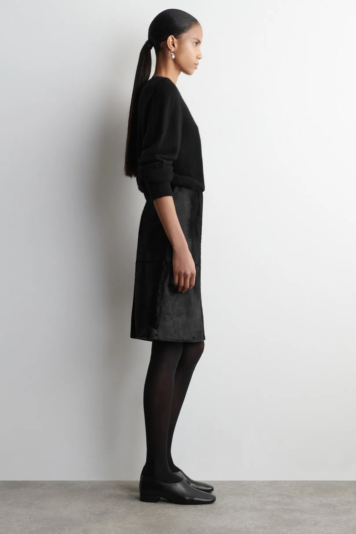 SQUARE-TOE LEATHER HEELED SHOES