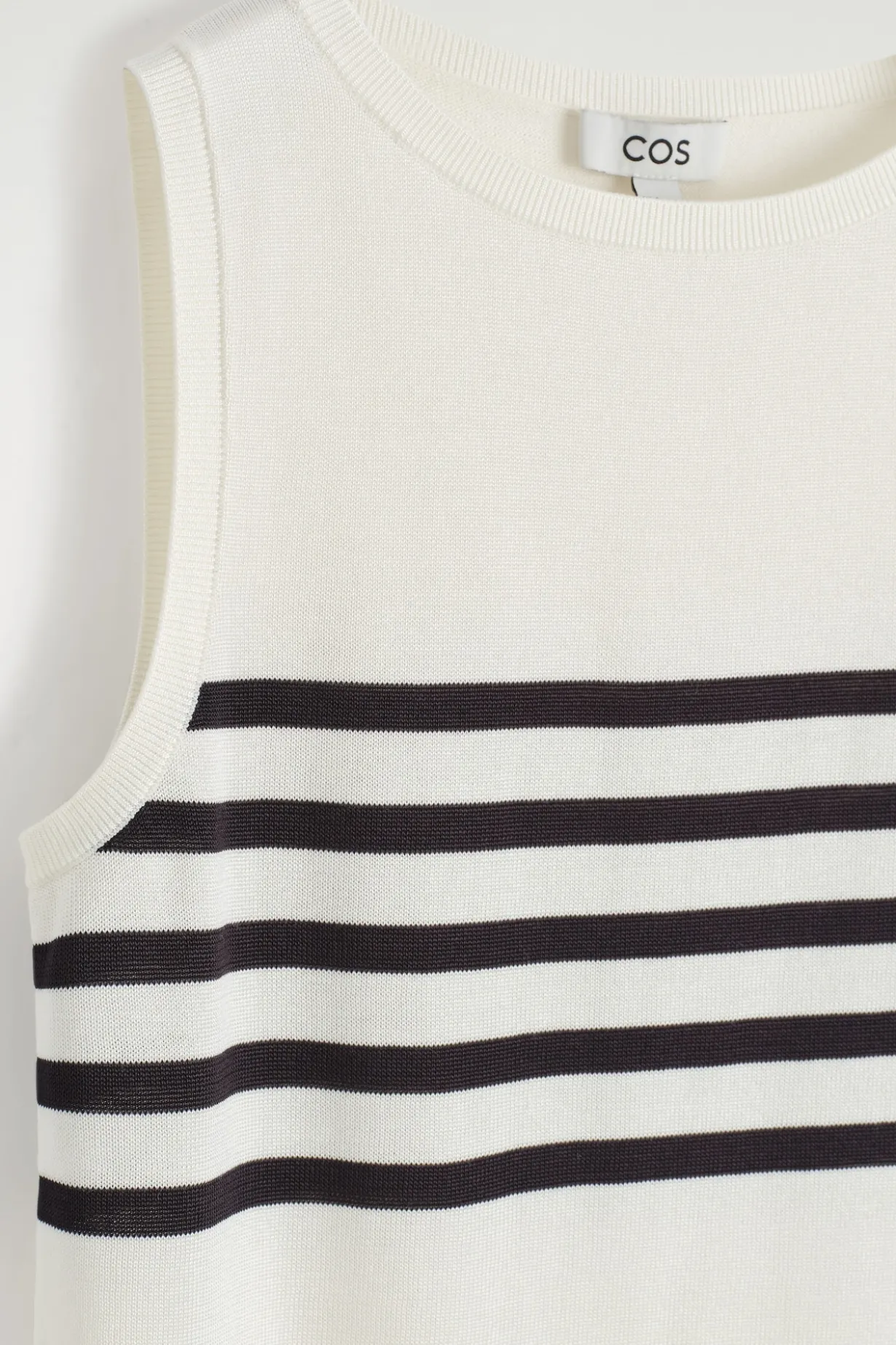 STRIPED KNITTED TANK TOP