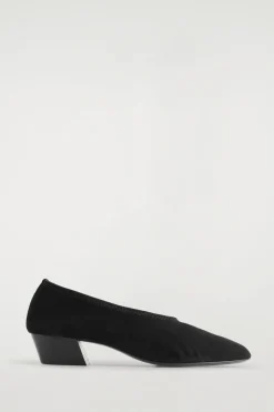 SUEDE HEELED BALLERINAS