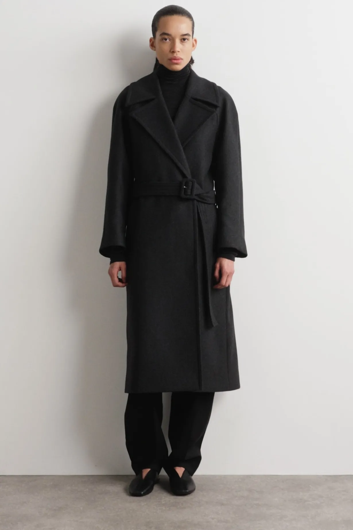 TAILORED BELTED WOOL-TWILL COAT
