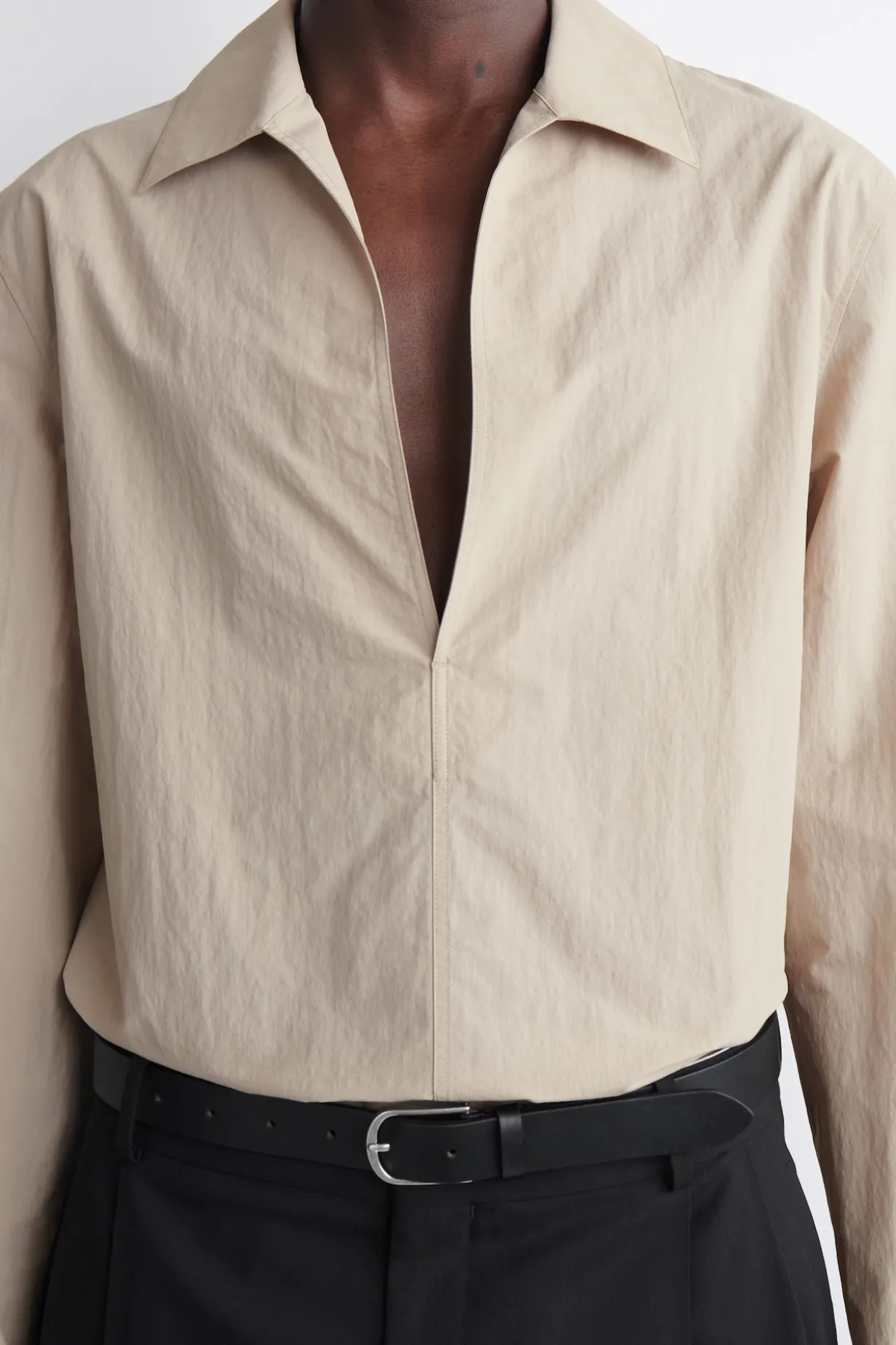 TAILORED OPEN-COLLAR NYLON SHIRT
