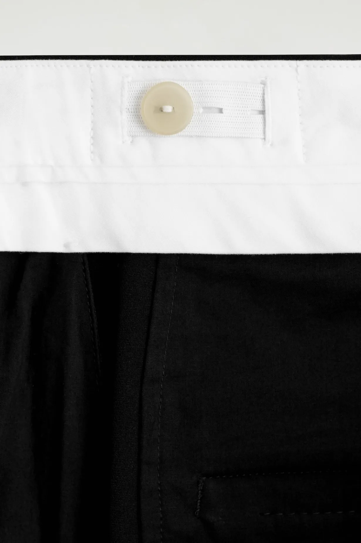TAILORED SILK SHORTS