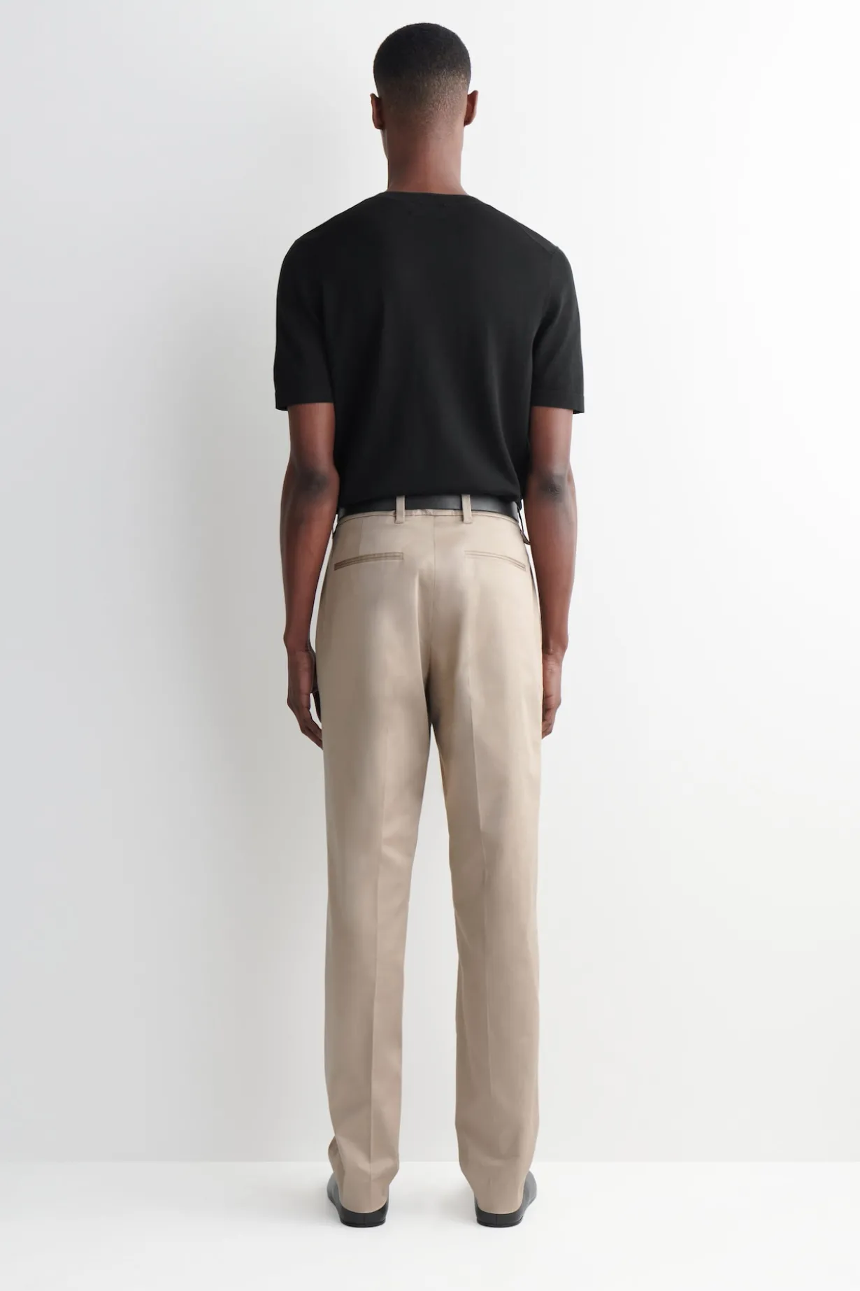 TAILORED SLIM-FIT PANTS