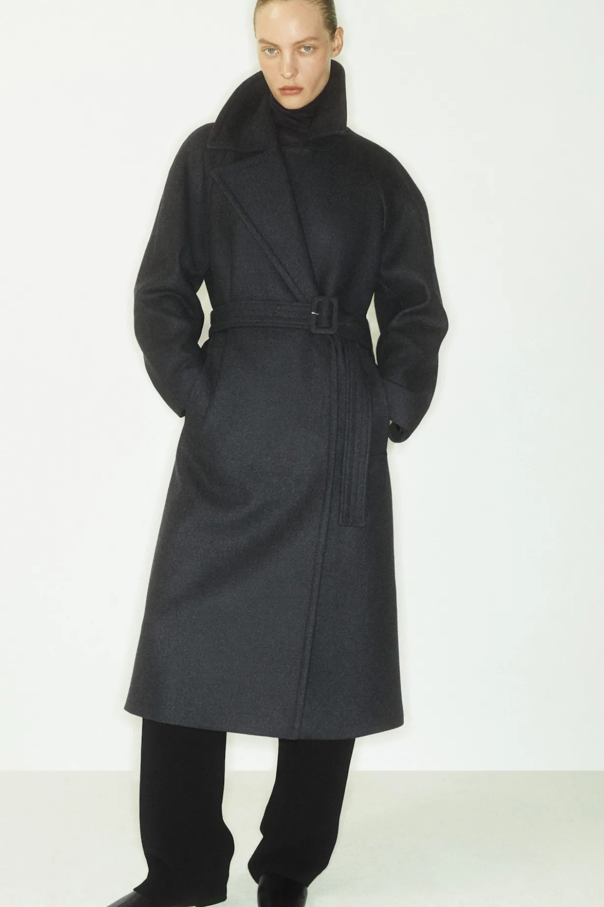 TAILORED STRAIGHT-LEG PANTS