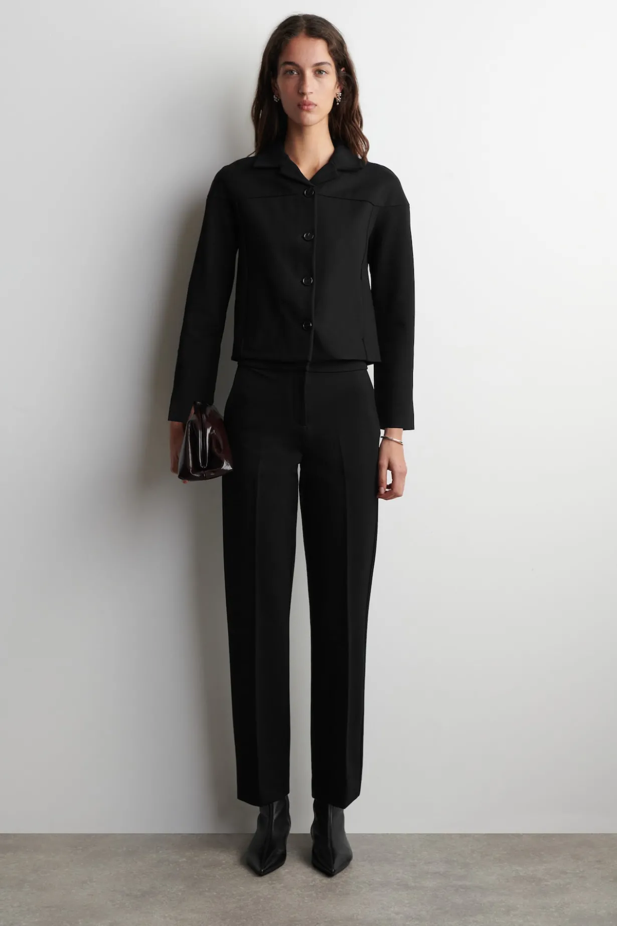 TAILORED STRAIGHT-LEG PANTS