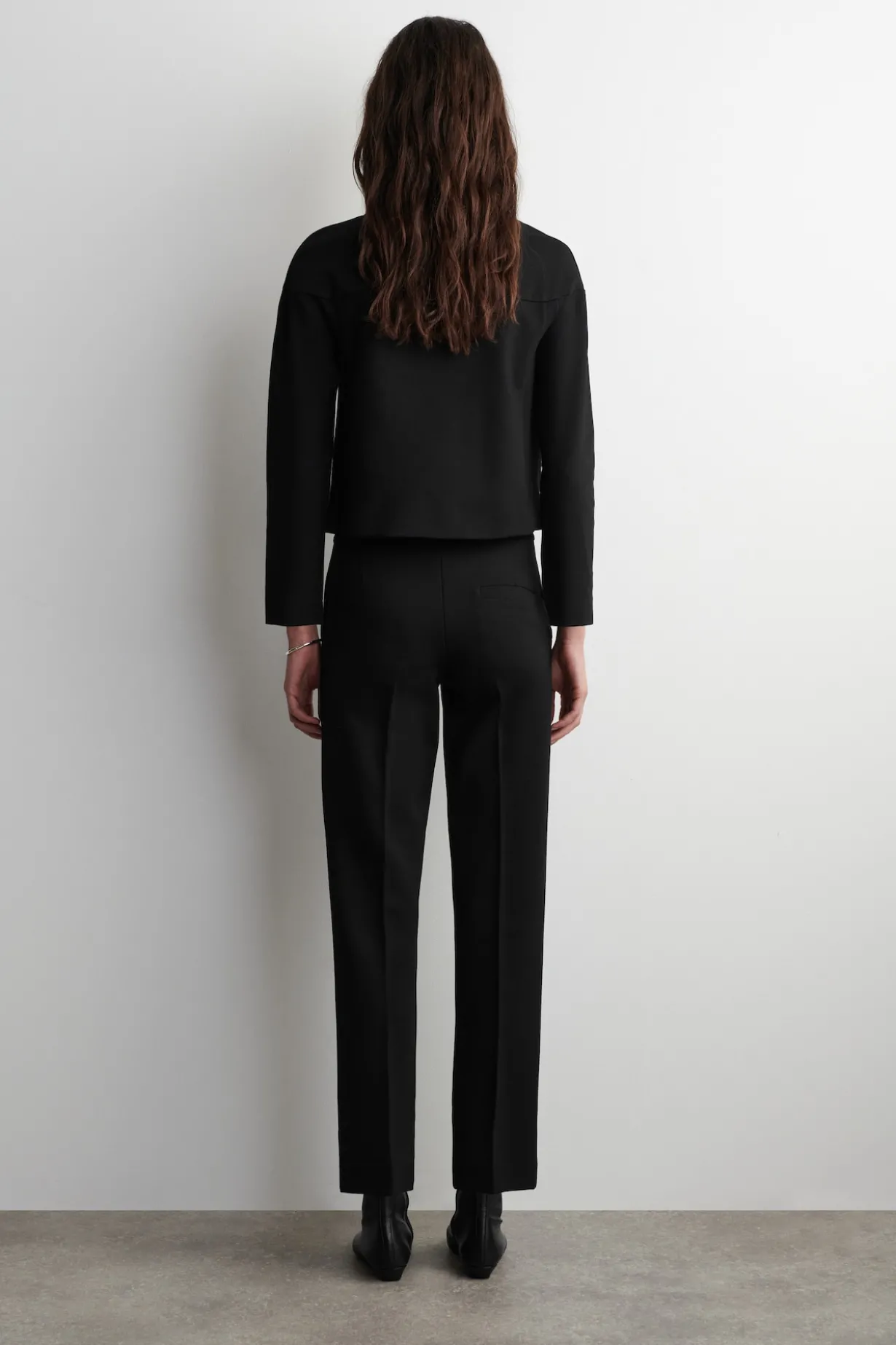 TAILORED STRAIGHT-LEG PANTS