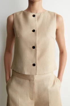 TAILORED VEST