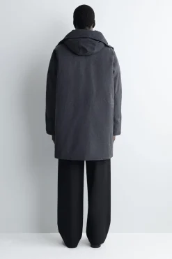 TECHNICAL HOODED DOWN PARKA