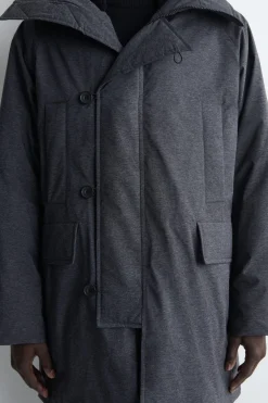 TECHNICAL HOODED DOWN PARKA