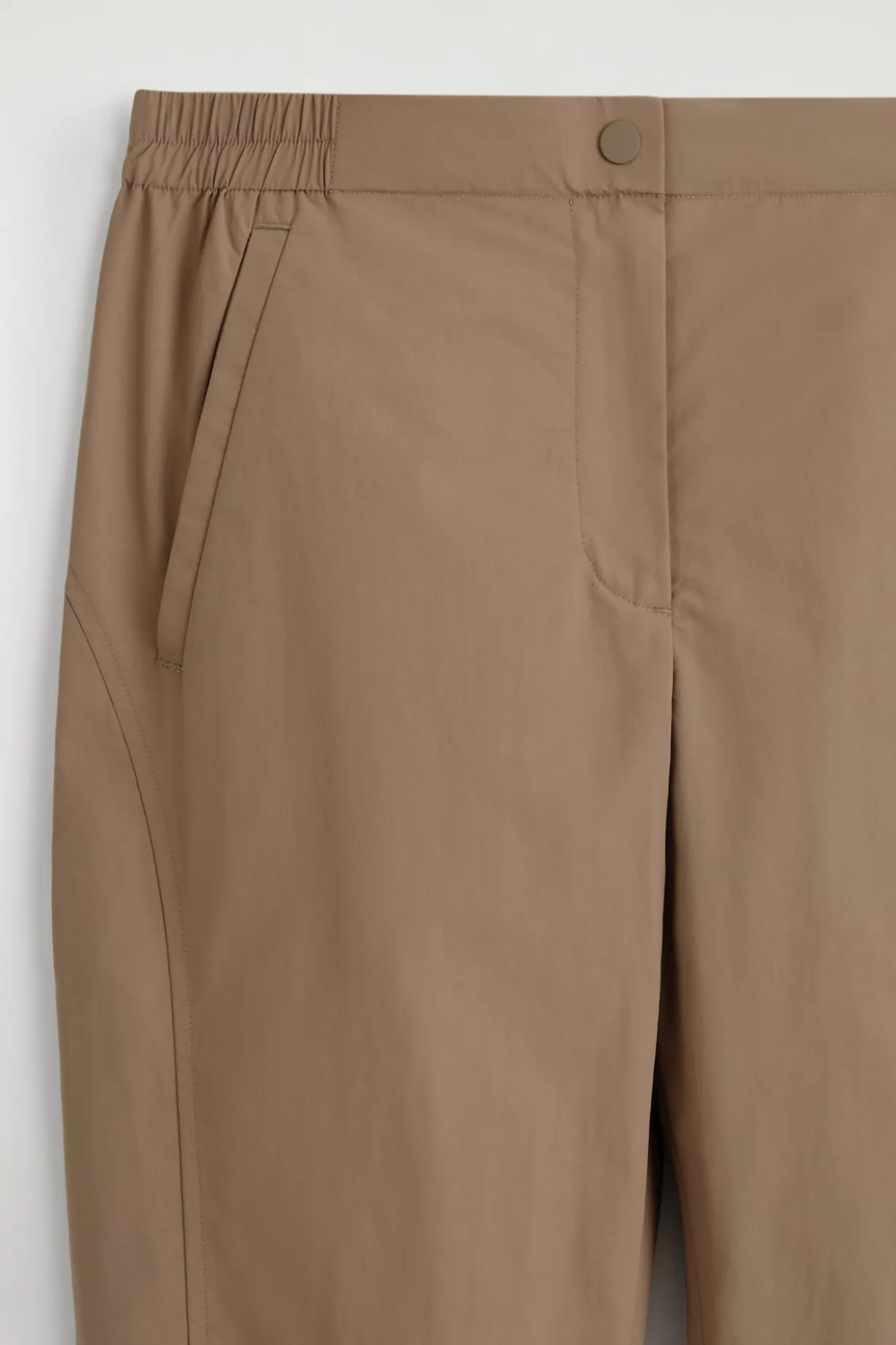 TECHNICAL NYLON BARREL-LEG PANTS