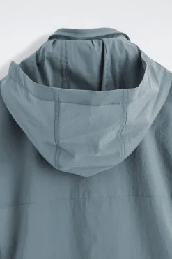 TECHNICAL WATER-RESISTANT NYLON VEST