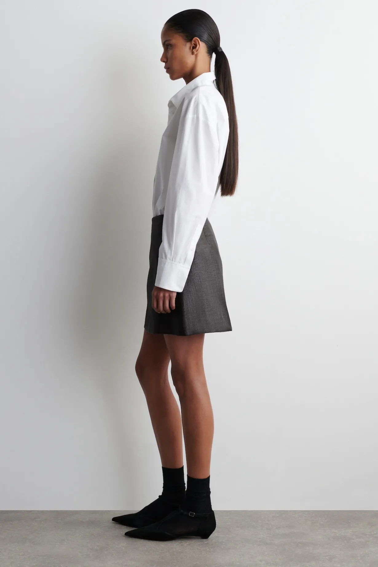 TEXTURED MINI SKIRT