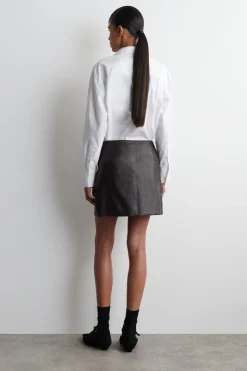 TEXTURED MINI SKIRT