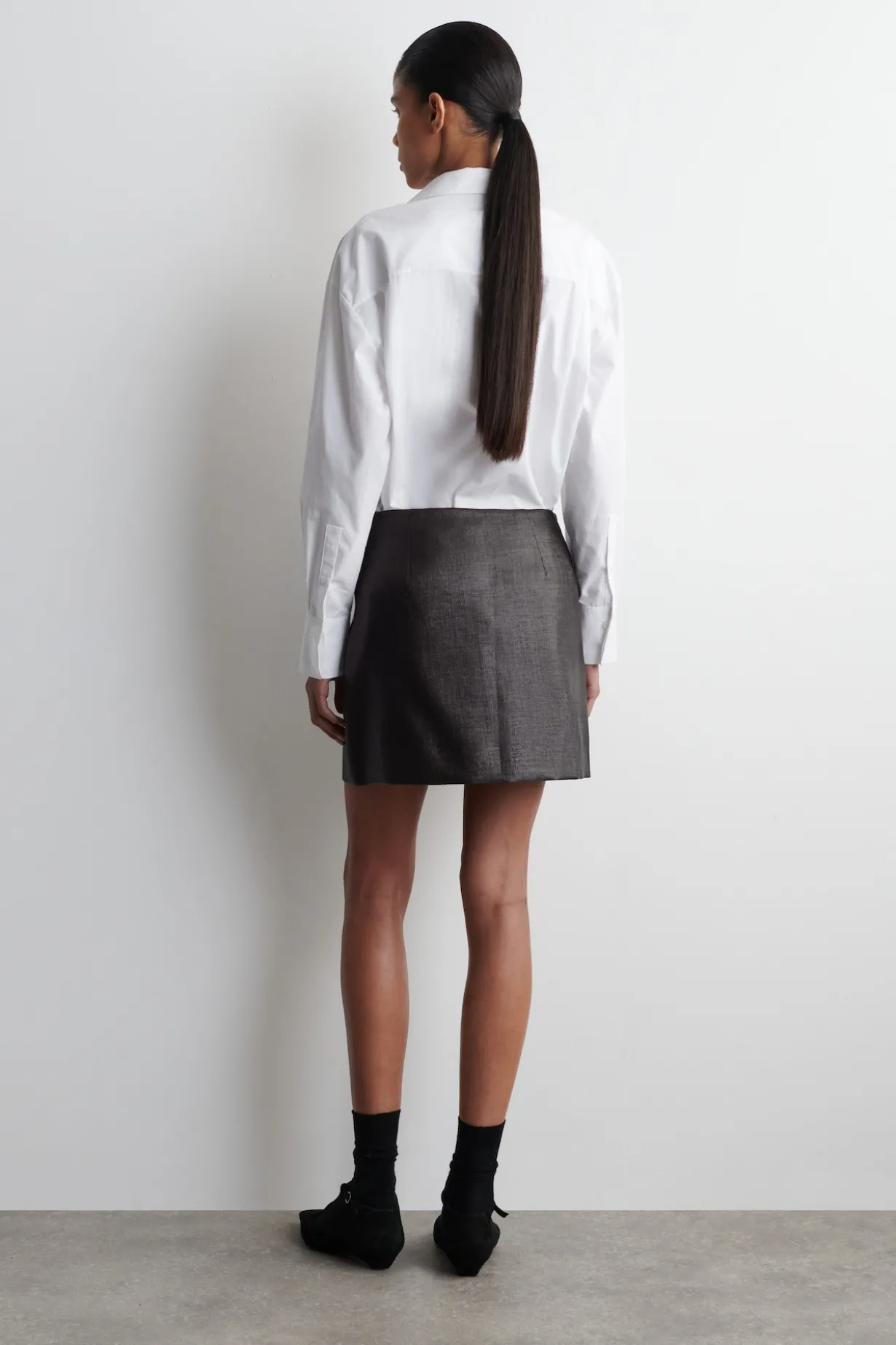 TEXTURED MINI SKIRT