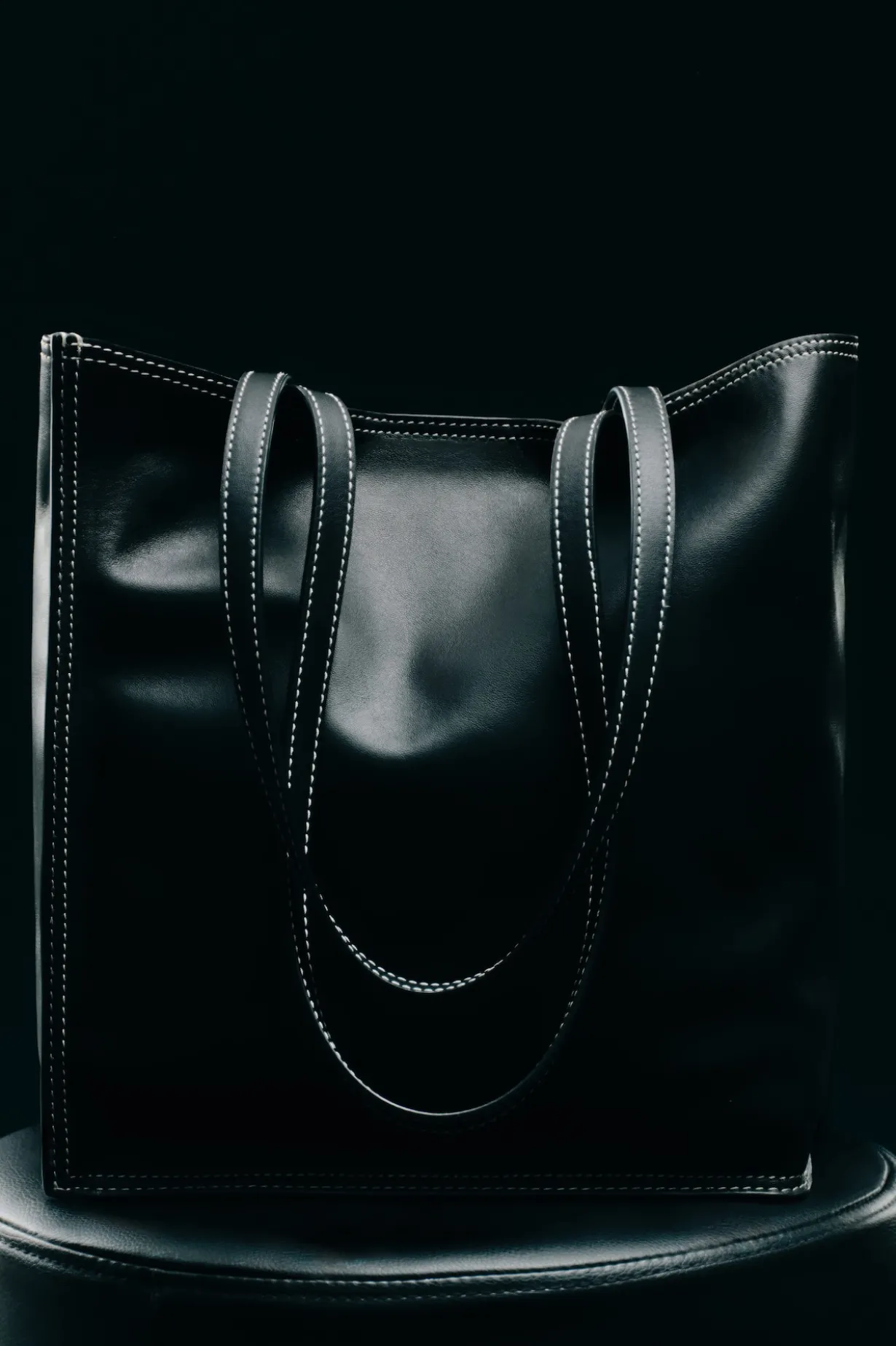 TOWNHOUSE SHOPPER BAG - LEATHER