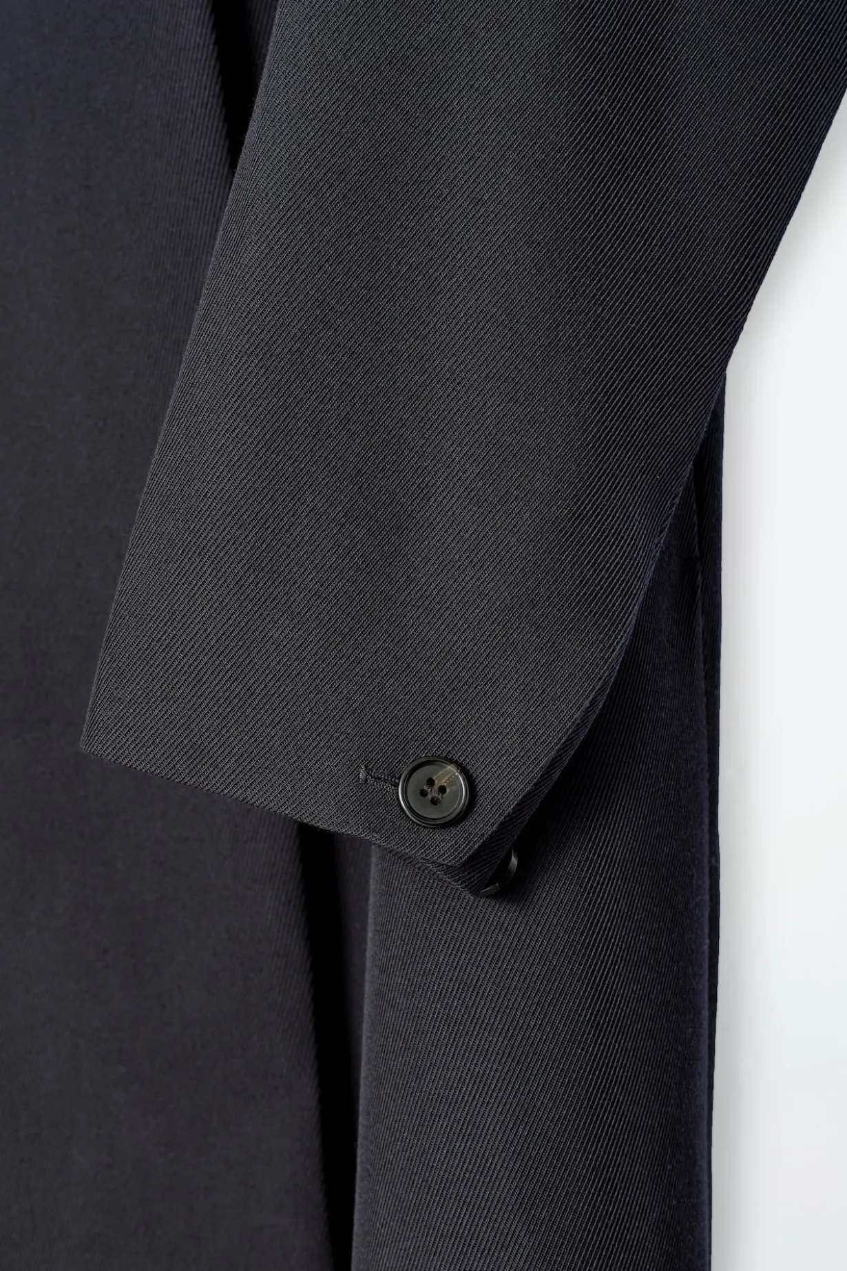 TRAPEZE WOOL-BLEND LONG COAT