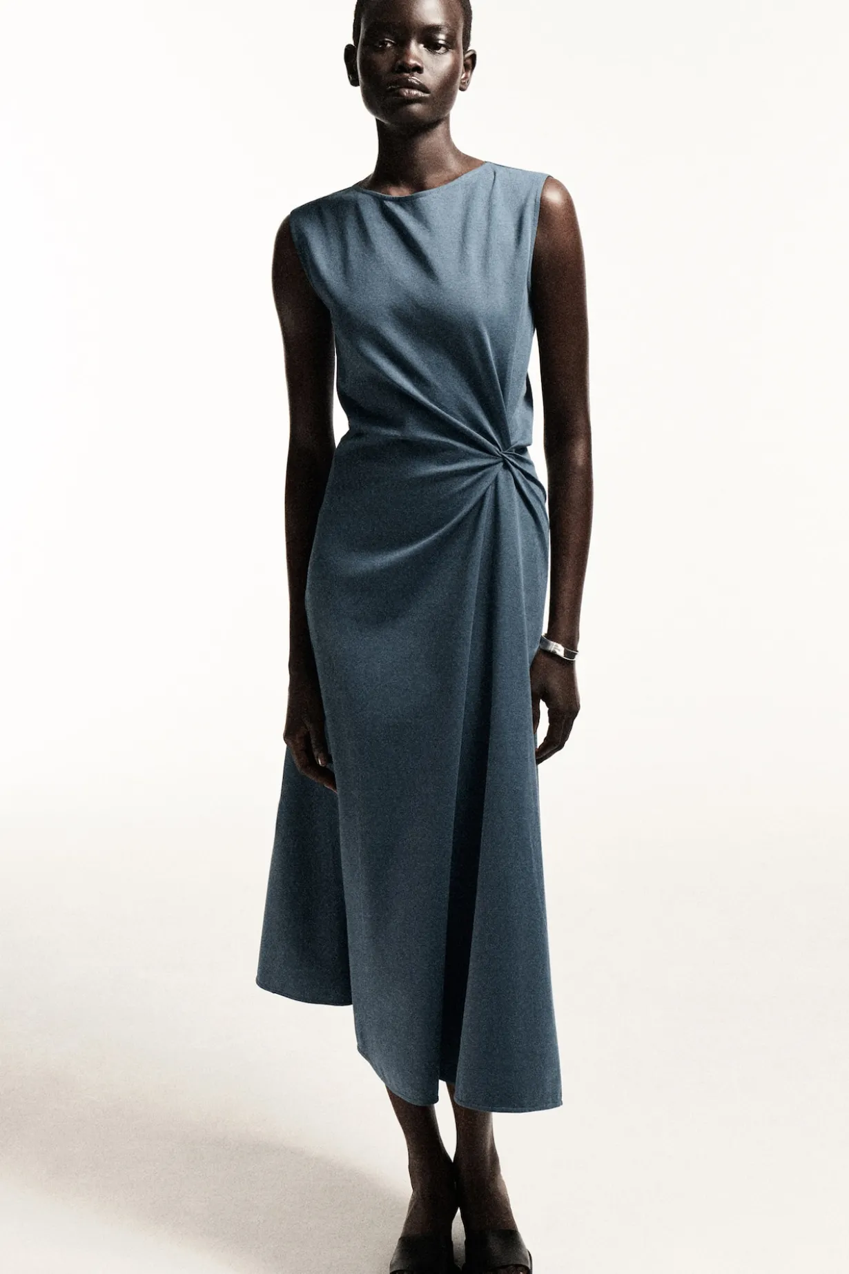 TWIST-DETAIL JERSEY MIDI DRESS