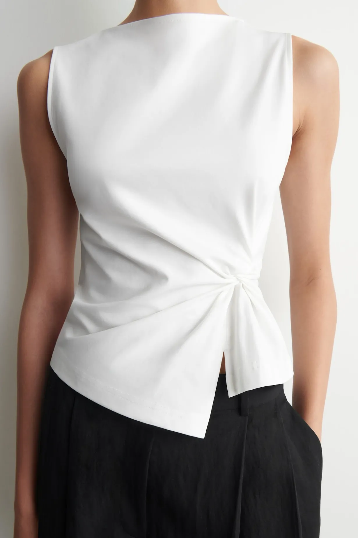 TWIST-DETAIL JERSEY TOP
