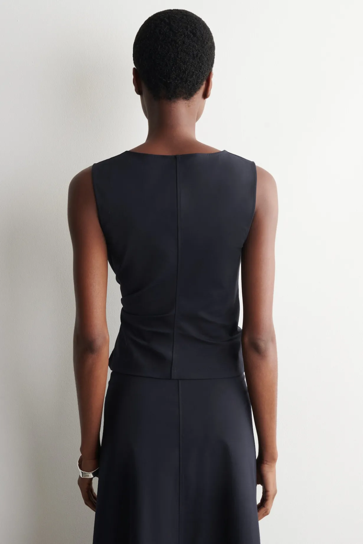 TWIST-DETAIL JERSEY TOP