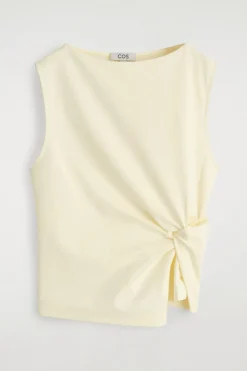 TWIST-DETAIL TOP
