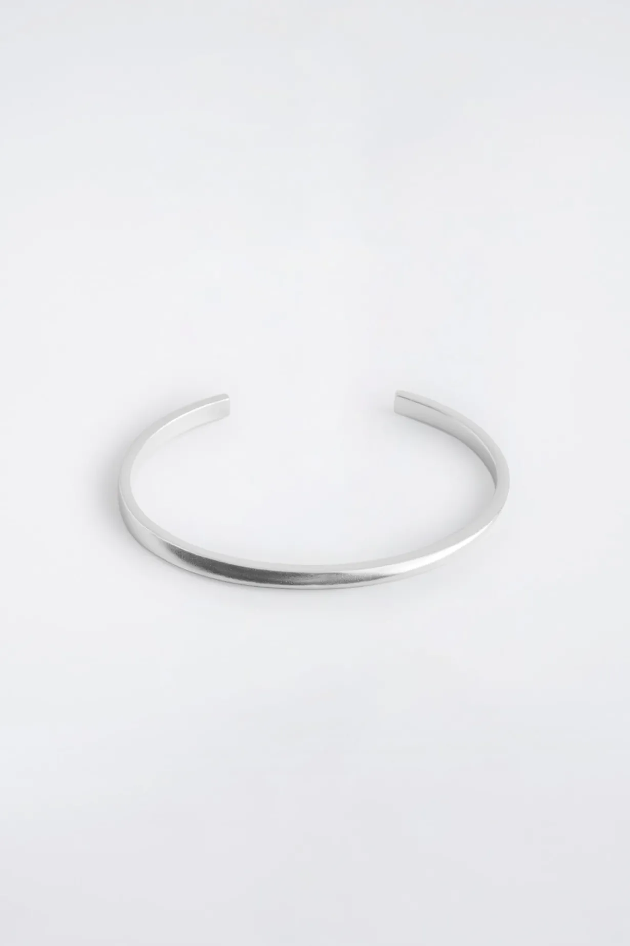 TWISTED STERLING SILVER CUFF