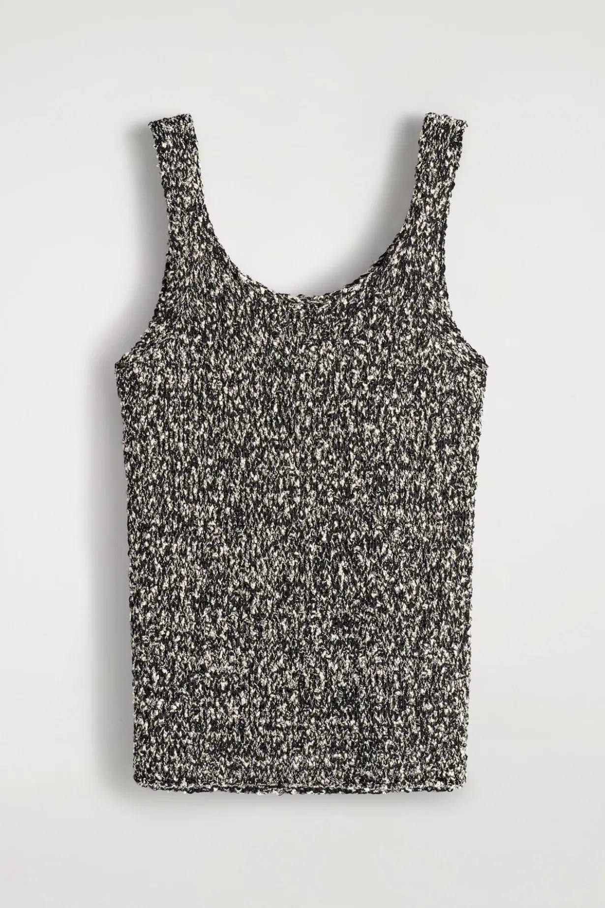 TWO-TONE CHUNKY KNITTED TANK TOP