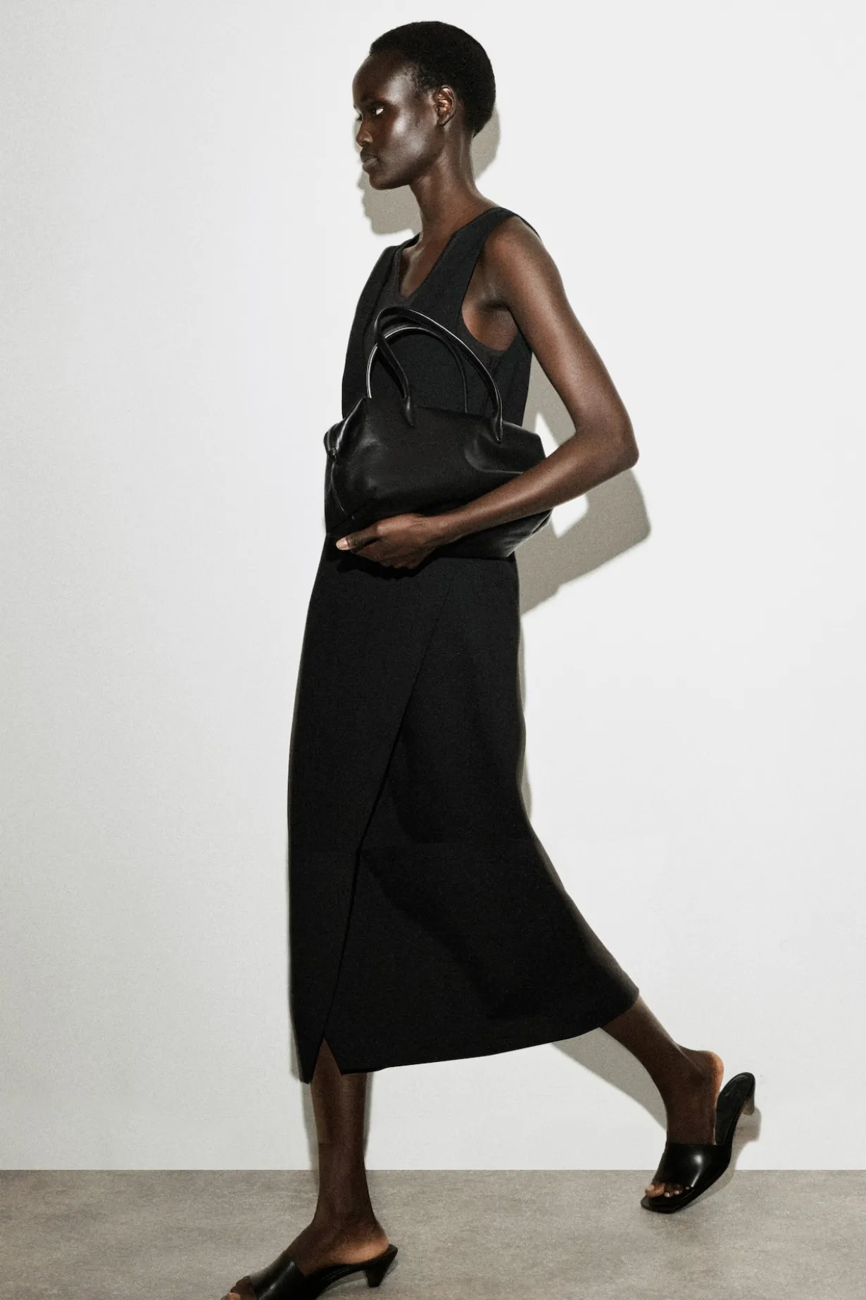 V-NECK WRAPPED MIDI DRESS
