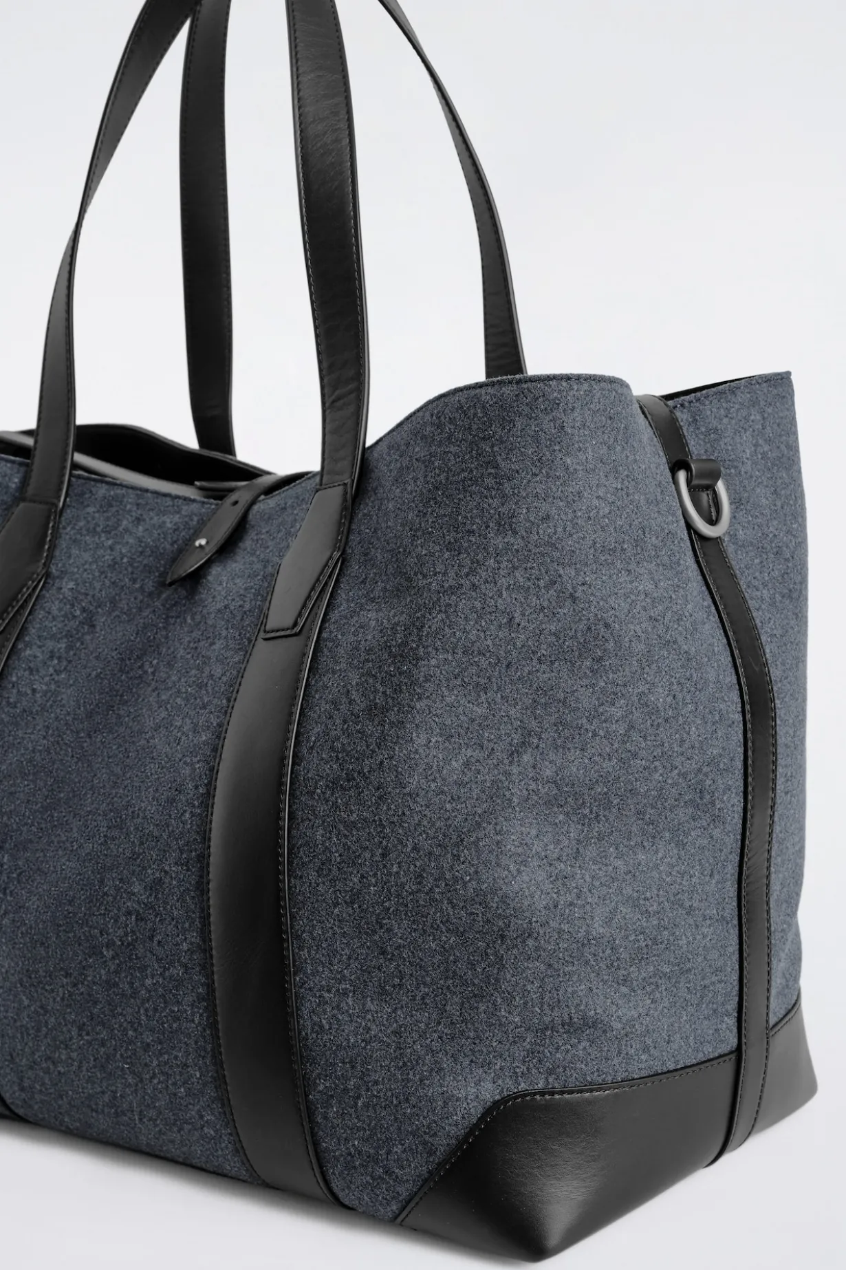 WEEKENDER TOTE BAG - WOOL