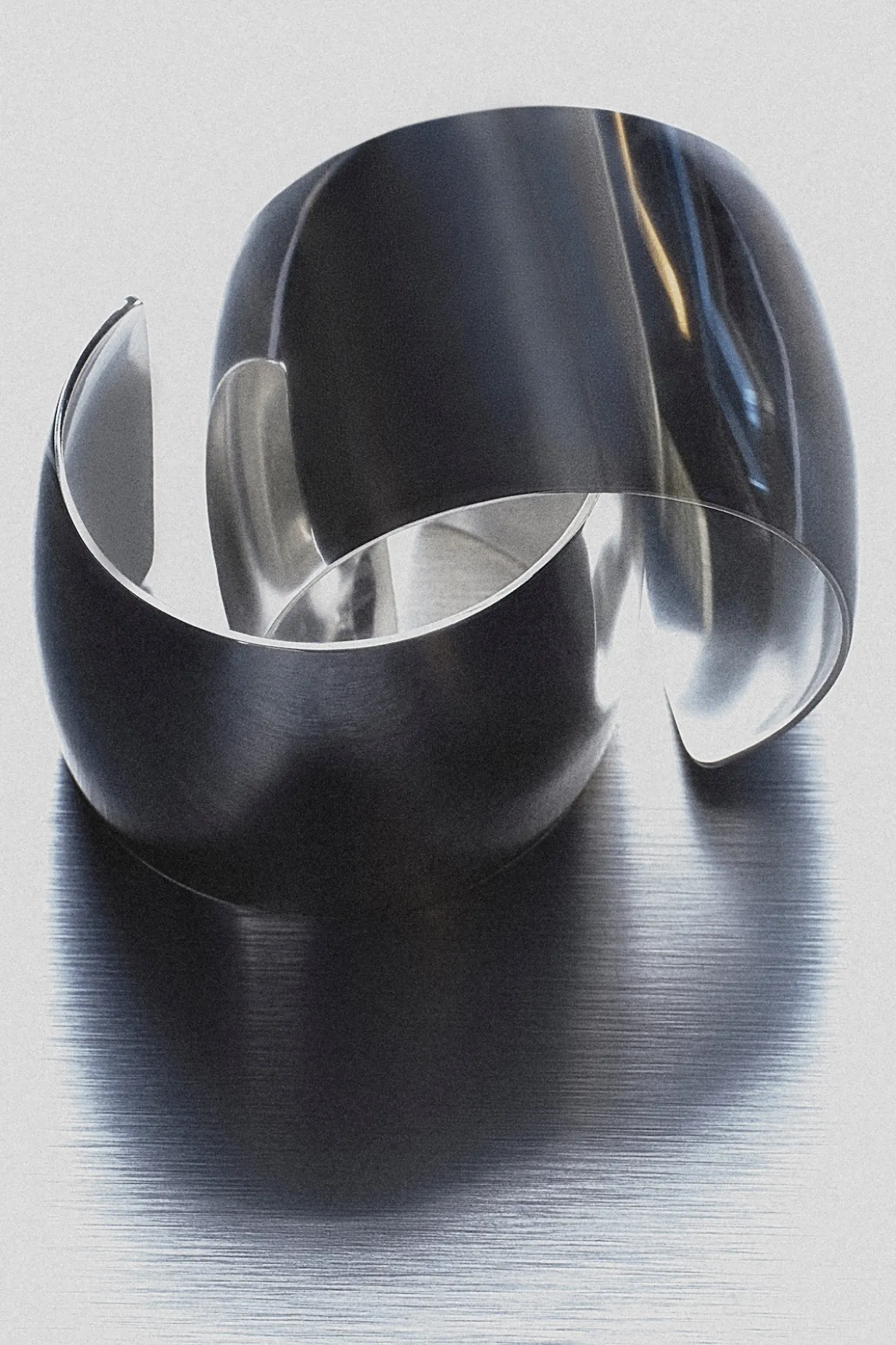 WIDE CUFF